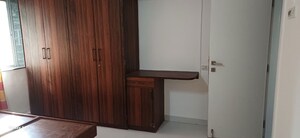 Room in 3 BHK Apartment at Bhosale Nagar – for Rent