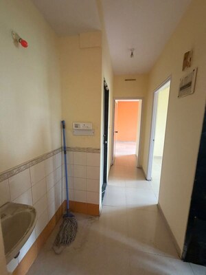Furnished Amenities in 2 BHK Apartment at Lodha Paradise, Majiwada – for Rent