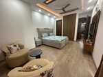 4 BHK + Servant Room 3200 Sq.Ft. Builder Floor in Sector 45