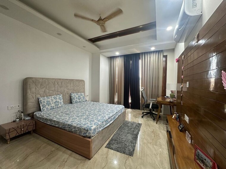 Bedroom, sector 45 4 Bedroom 3200 Sq.Ft. Builder Floor In Sector 45 Gurgaon 10528145