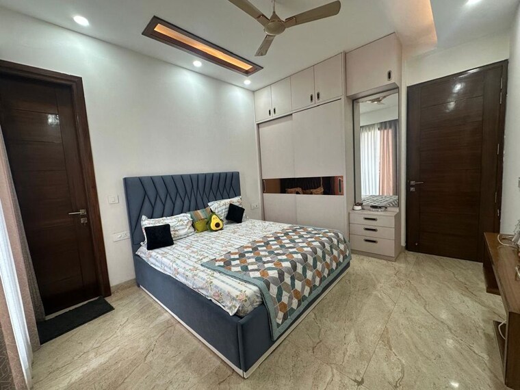 Bedroom, sector 45 4 Bedroom 3200 Sq.Ft. Builder Floor In Sector 45 Gurgaon 10528145