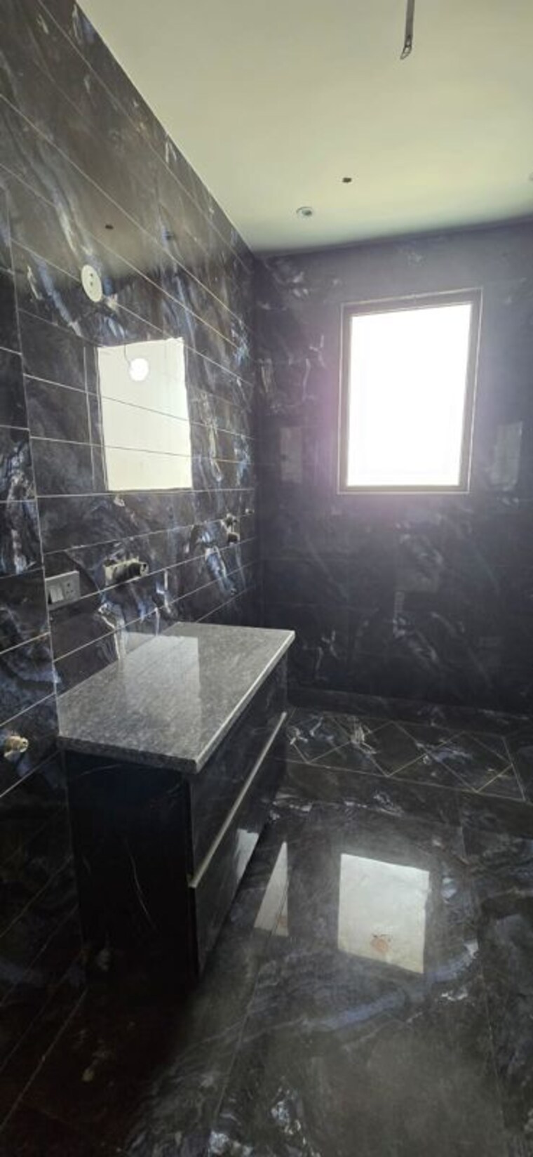 Bathroom, auram-floor 4 Bedroom 3600 Sq.Ft. Builder Floor In South City 2 Gurgaon 10528135