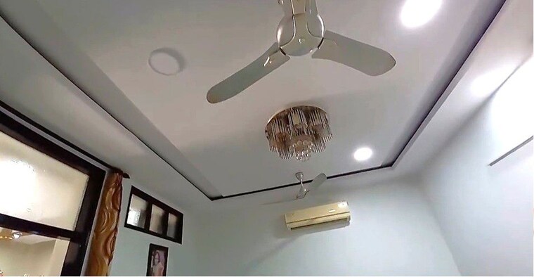 Living Room, ramesh nagar 2 Bedroom 100 Sq.Yd. Builder Floor In Ramesh Nagar Delhi 10528130