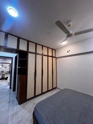 Room in 3 BHK Apartment at Shubh Nirvana, Viman Nagar – for Rent