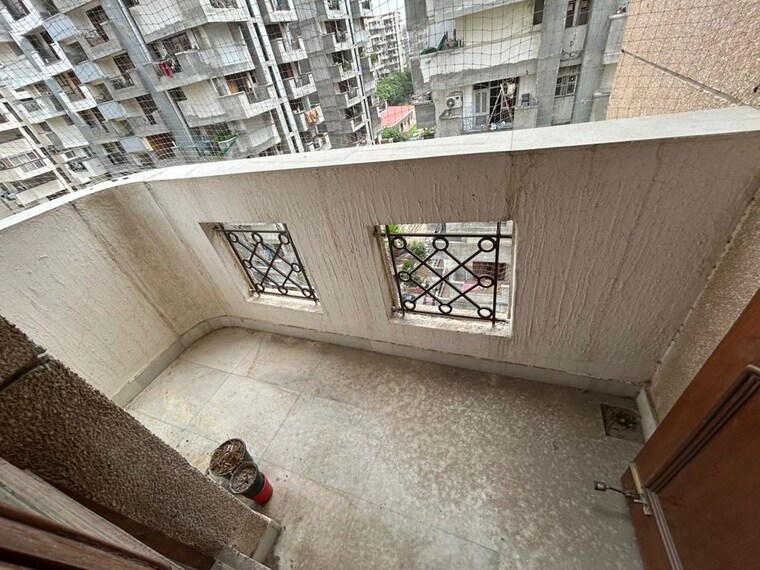 Balcony, sector 12 dwarka 3 Bedroom 2000 Sq.Ft. Apartment In Sector 12 Dwarka Delhi 10528214