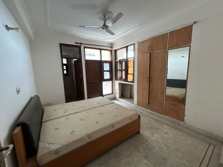 Bedroom, sector 12 dwarka 3 Bedroom 2000 Sq.Ft. Apartment In Sector 12 Dwarka Delhi 10528214