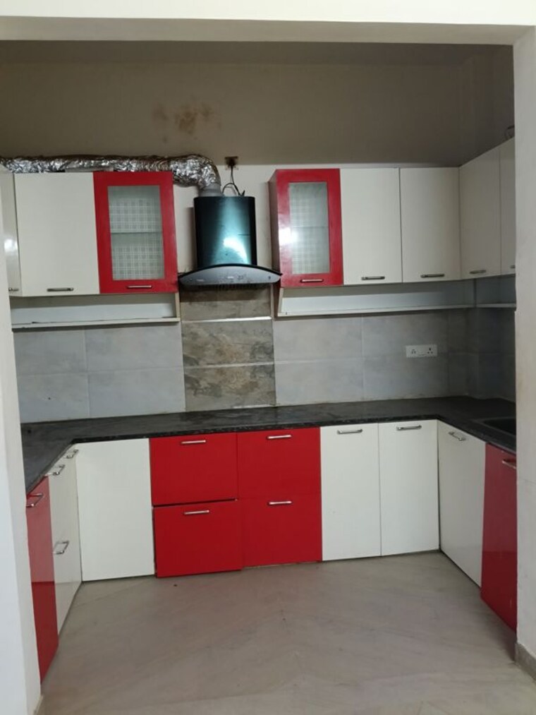 Kitchen, sector 43 2 Bedroom 1400 Sq.Ft. Builder Floor In Sector 43 Gurgaon 10528297