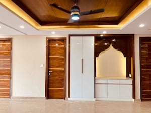 Building Lobby in 4 BHK Builder Floor at Parklands, Sector 85 – for Sale
