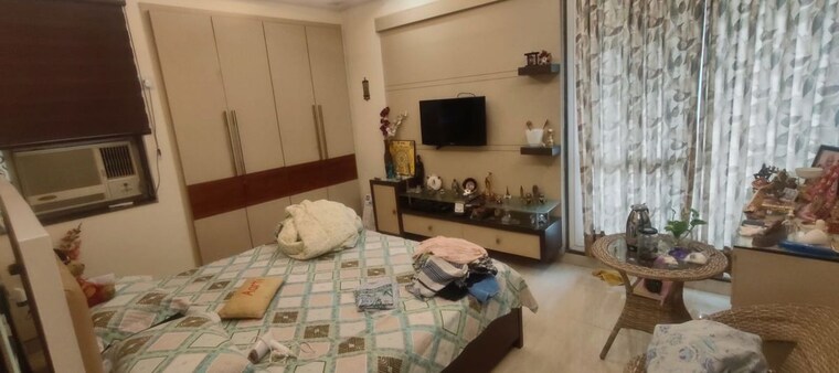 Room, sector 12 dwarka 3 Bedroom 1900 Sq.Ft. Apartment In Sector 12 Dwarka Delhi 10528313