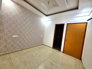 Room in 3 BHK Apartment at Dhakoli – for Sale