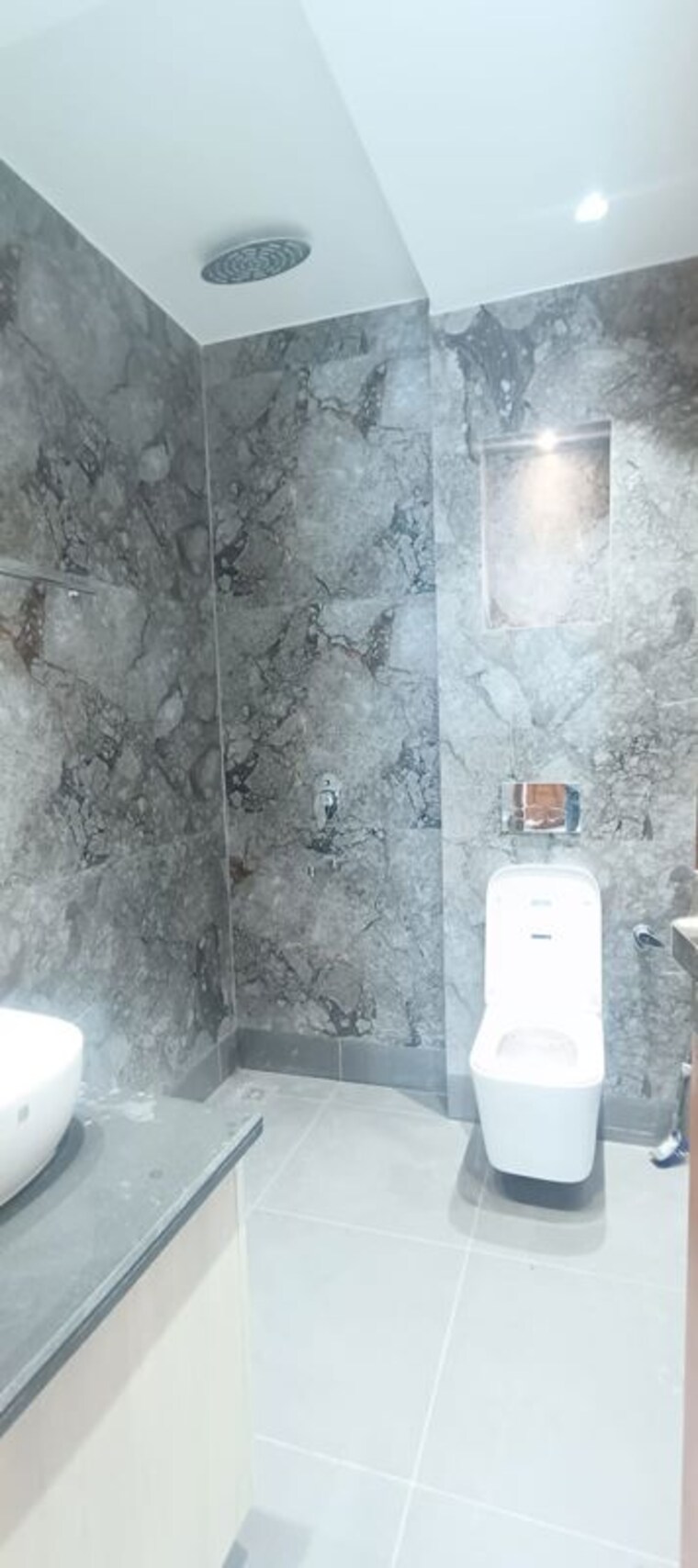 Bathroom, sector 19 dwarka 2 Bedroom 1300 Sq.Ft. Builder Floor In Sector 19 Dwarka Delhi 10528350
