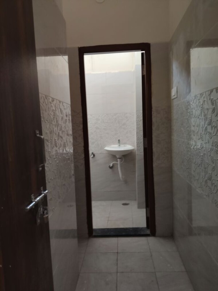 undefined, madhapur Commercial Office Space 12000 Sq.Ft. In Madhapur Hyderabad 10528344