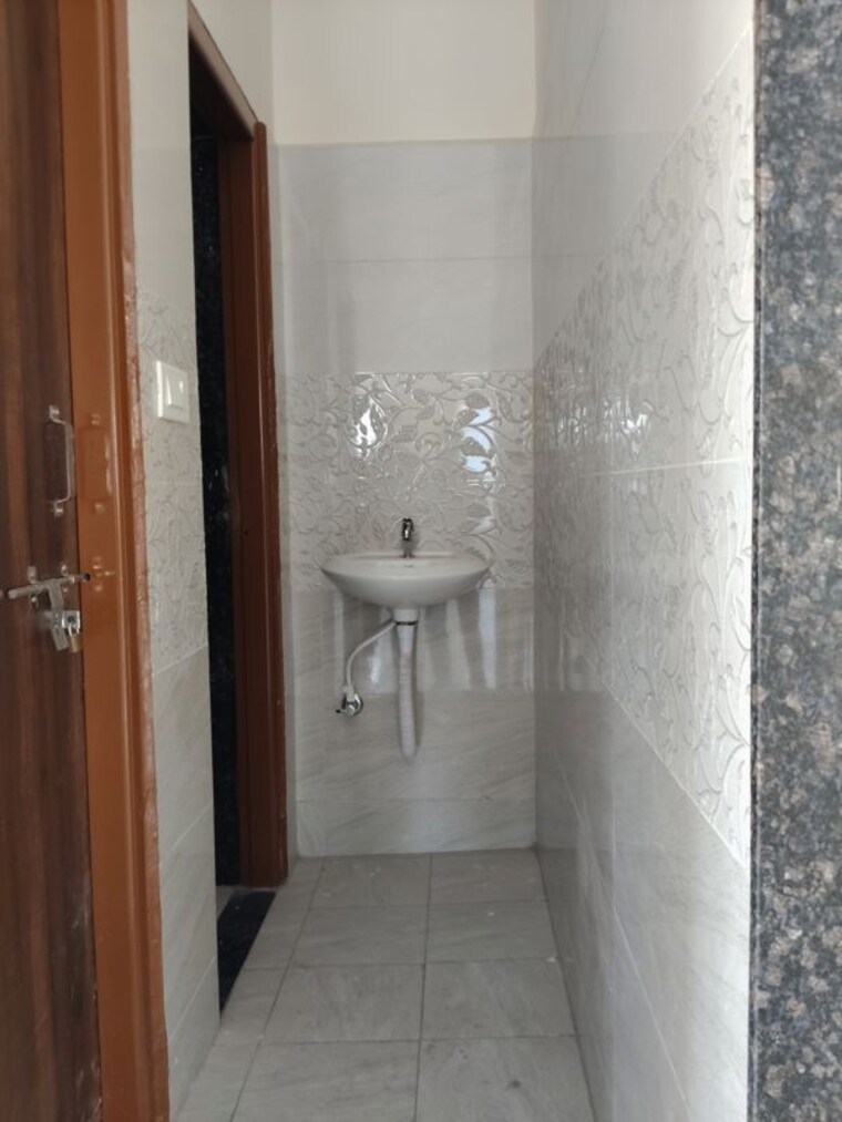 Bathroom, madhapur Commercial Office Space 12000 Sq.Ft. In Madhapur Hyderabad 10528344