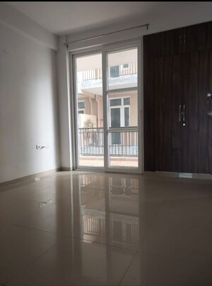 Room in 3 BHK Builder Floor at Omaxe New Chandigarh, North Mullanpur – for Sale