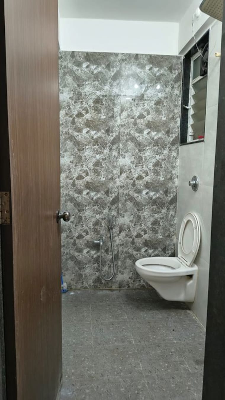 Bathroom, vardhaman-palm-rose 2 Bedroom 912 Sq.Ft. Apartment In Punawale Pune 10528352
