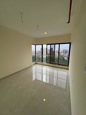 Room in 2 BHK Apartment at IM Applaud 38, Goregaon East – for Rent