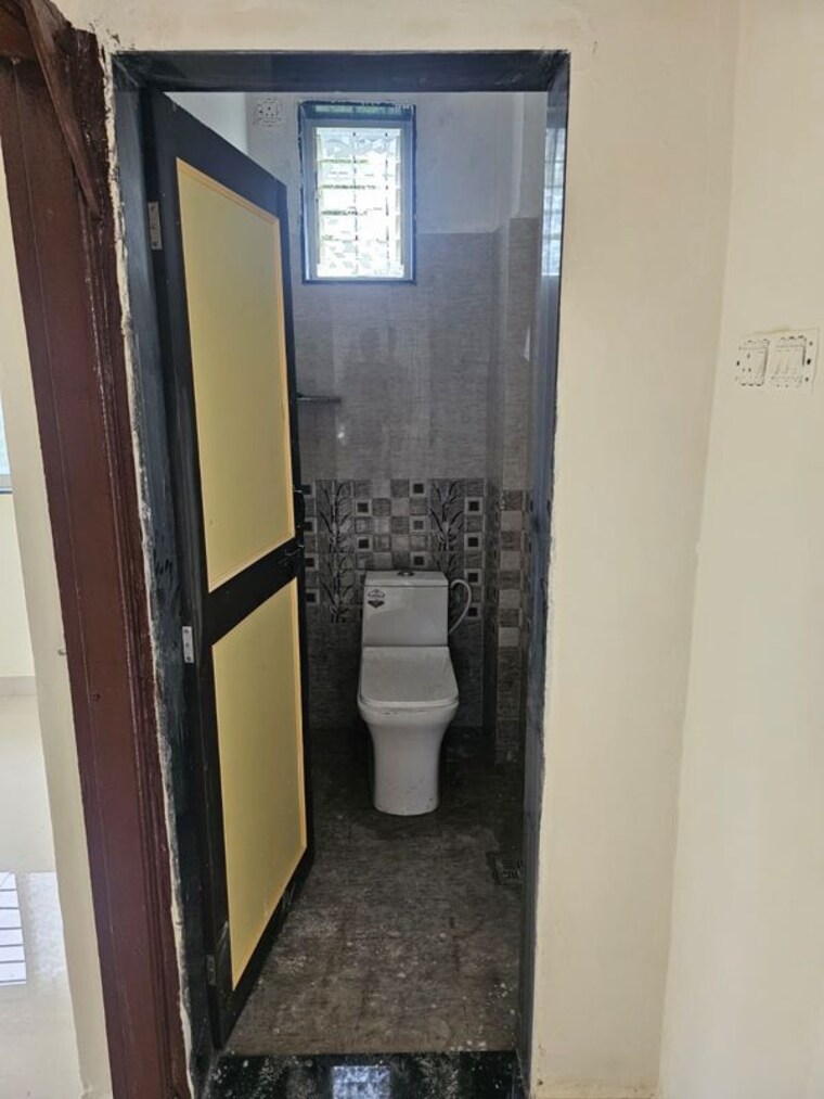 Bathroom, vighnaharta nagar 1 Bedroom 500 Sq.Ft. Apartment In Vighnaharta Nagar Pune 10528374