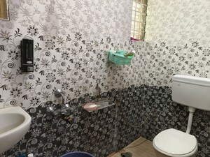 Bathroom in 6 BHK Independent House at Thambuchetty Palya – for Sale