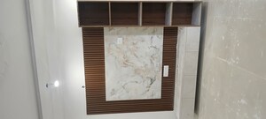 Room in 2.5 BHK Apartment at GLS Avenue 81, Sector 81 – for Rent