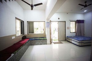 Bedroom in 4 BHK Independent House at Ghodasar – for Sale