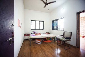 Bedroom in 4 BHK Independent House at Ghodasar – for Sale