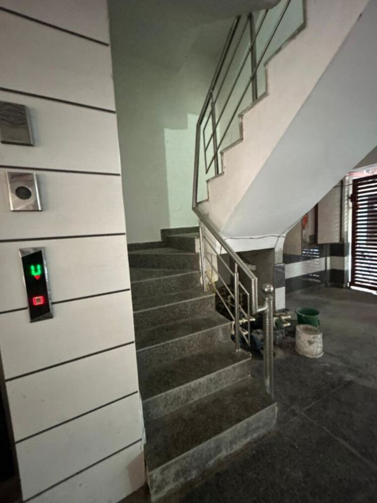 undefined, chattarpur 3 Bedroom 1050 Sq.Ft. Builder Floor In Chattarpur Delhi 10528466