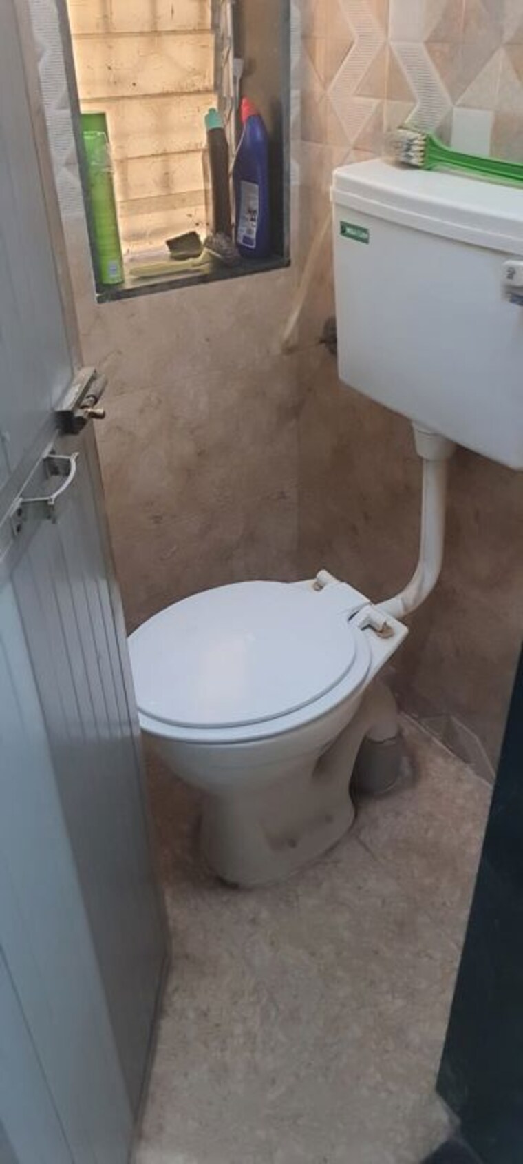 Bathroom, suchidham-complex 1 Bedroom 360 Sq.Ft. Apartment In Goregaon East Mumbai 10528461