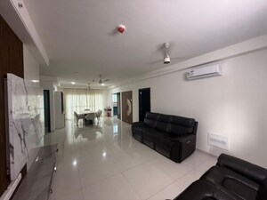 Team Area in 3 BHK Apartment at Rajapushpa Provincia, Narsingi – for Rent