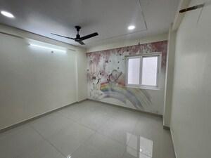 Room in 3 BHK Apartment at Praneeth Pranav Solitaire, Bachupally – for Rent