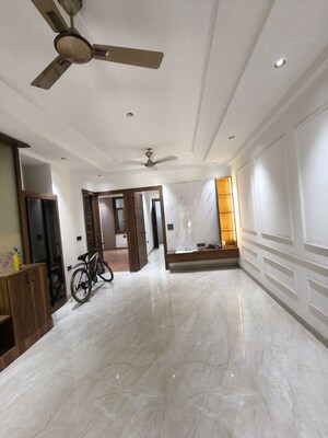Bedroom in 2 BHK Builder Floor at Divyans Apartment, Indrapuram – for Rent