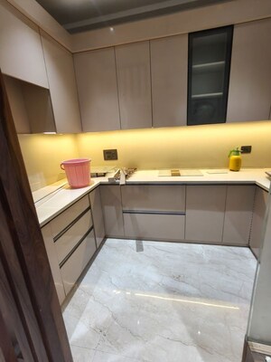 Kitchen in 2 BHK Builder Floor at Divyans Apartment, Indrapuram – for Rent