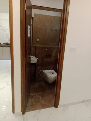 Bathroom in 1 BHK Apartment at Ruparel Premia, Mulund West – for Sale