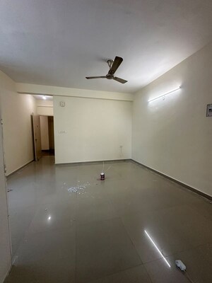 Room in 2 BHK Apartment at Pyramid Urban Homes 3, Sector 67a – for Rent