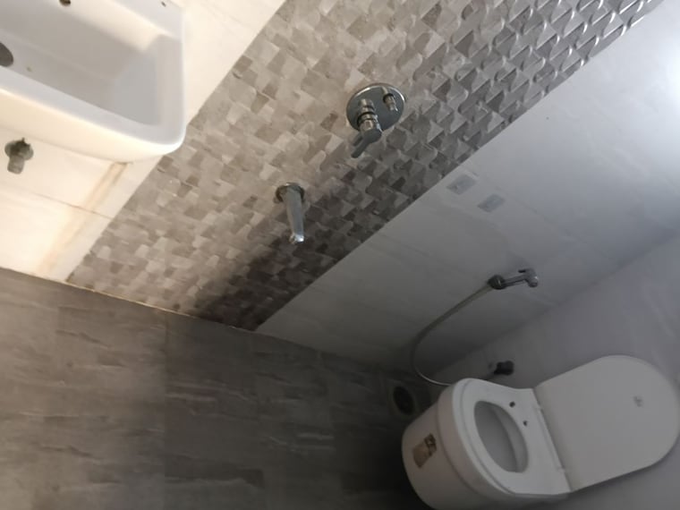 Bathroom, akshita-heights 2 Bedroom 750 Sq.Ft. Apartment In Mira Road East Thane 10528599
