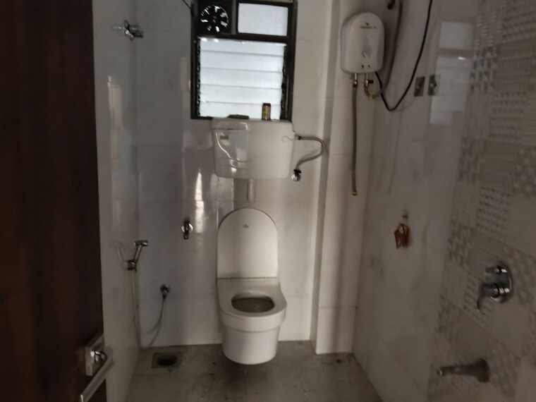 Bathroom, akshita-heights 2 Bedroom 750 Sq.Ft. Apartment In Mira Road East Thane 10528599