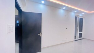Room in 3 BHK Apartment at Sector 19b Dwarka – for Rent