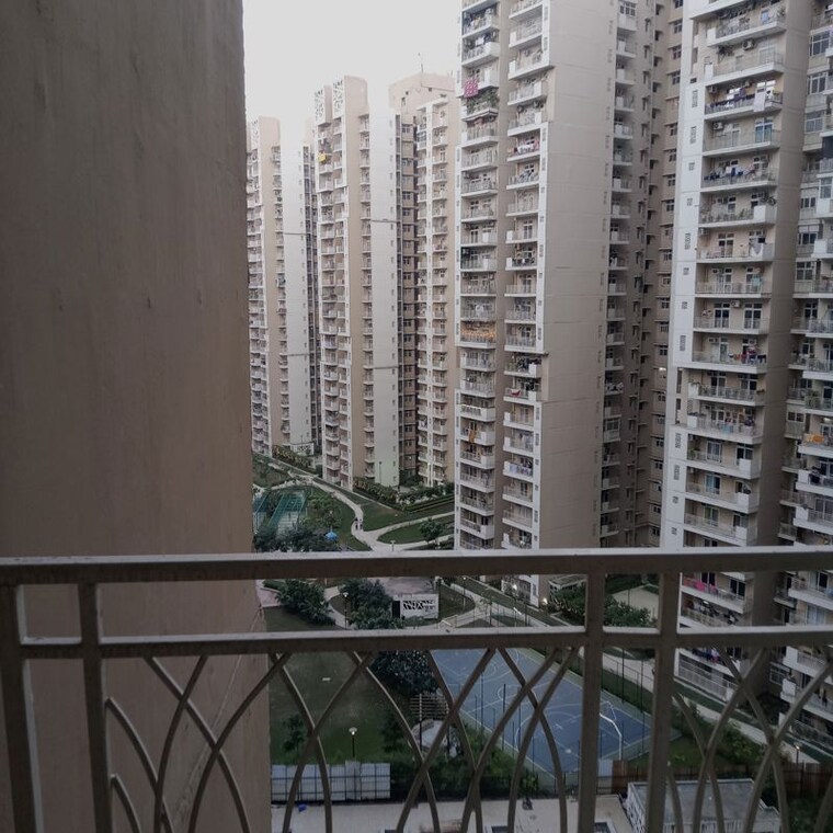 Balcony, galaxy-north-avenue-ll 2 Bedroom 955 Sq.Ft. Apartment In Gaur City 2 Greater Noida 10528697