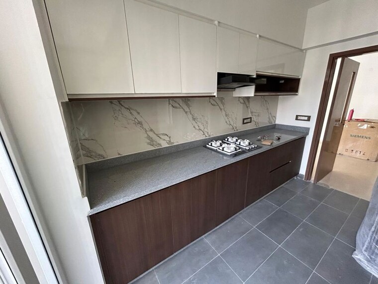 Kitchen, pioneer-park-araya 2.5 Bedroom 1245 Sq.Ft. Apartment In Sector 61 Gurgaon 10528702