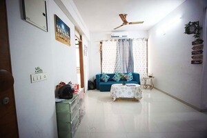 Bedroom in 3 BHK Apartment at Vaishnodevi Circle – for Sale