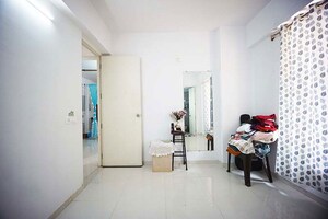 Team Area in 3 BHK Apartment at Vaishnodevi Circle – for Sale