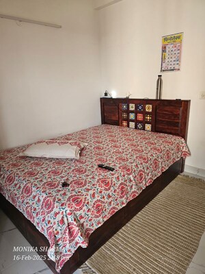 Bedroom in 2 BHK Apartment at Pivotal Paradise, Sector 62 – for Rent
