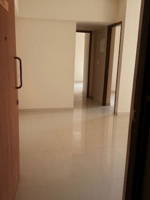 Room in 2 BHK Apartment at Lodha Casa Supremo, Mira Road East – for Rent