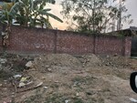 350 Sq.Yd. Plot in Sector 8