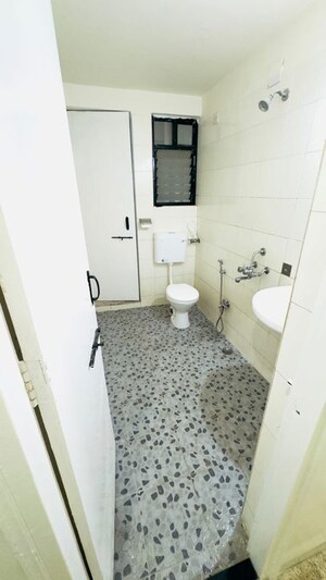 Bathroom in 2 BHK Apartment at Everest Heights, Viman Nagar – for Rent