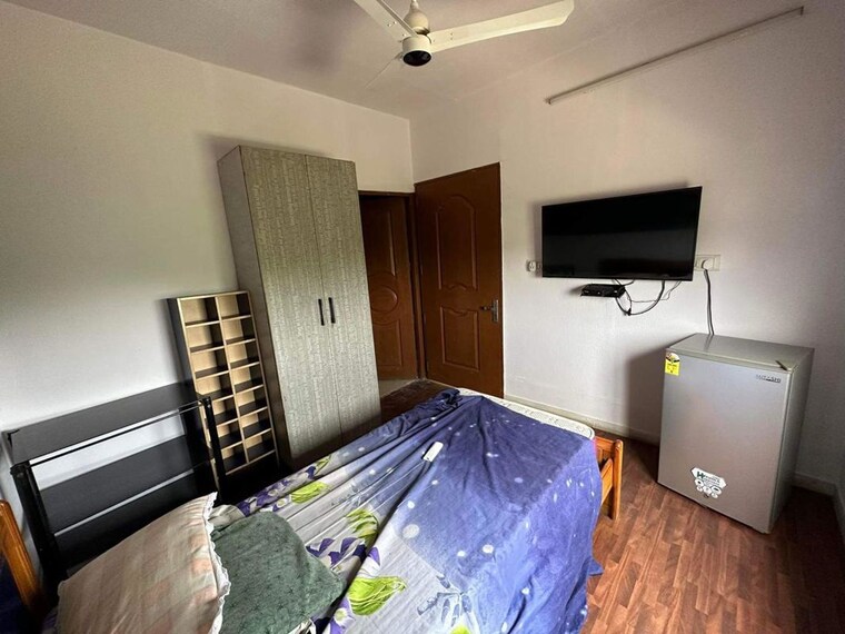 Bedroom, kalkaji 1 RK 900 Sq.Ft. Builder Floor In Kalkaji Delhi 10528809