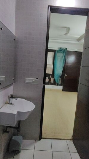 Team Area in 3 BHK Builder Floor at Sector 55 – for Rent
