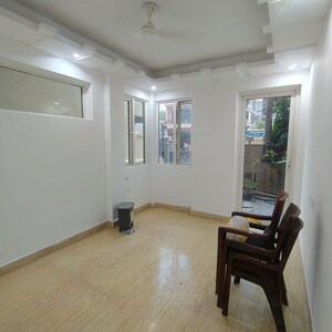 Room in 3 BHK Builder Floor at Sector 55 – for Rent