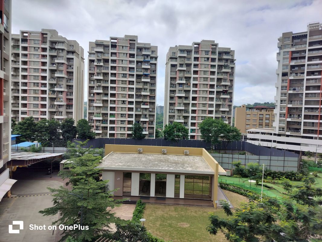 3 BHK + Servant Room 1500 Sq.Ft. Apartment in Kolte Patil Stargaze