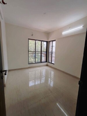 Bedroom in 2 BHK Apartment at Vardhman Grandeur, Andheri West – for Rent