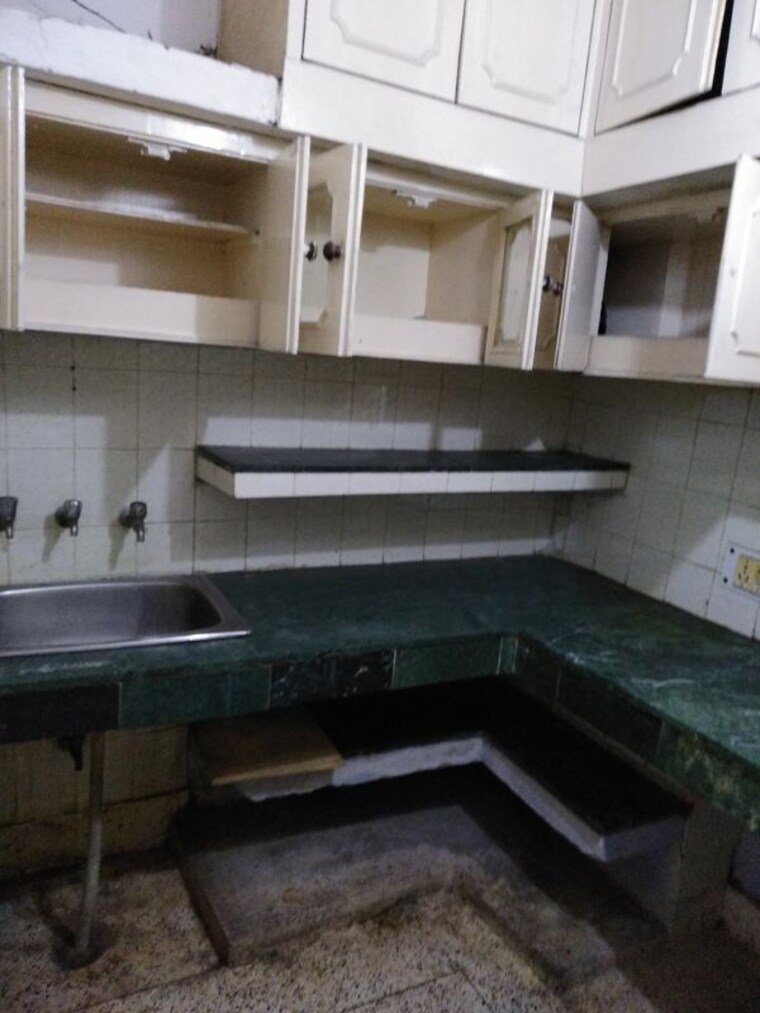 Kitchen, lajpat nagar 4 Studio 344 Sq.Ft. Builder Floor In Lajpat Nagar 4 Delhi 10528871